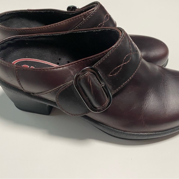Klogs Heels Brown with buckle Size 6.5M - Picture 4 of 6